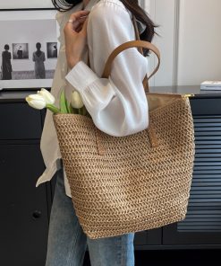 Alternative view of Straw Woven Bag for Women Travel Outdoor Summer Large Capacity - Model: 1007105240148