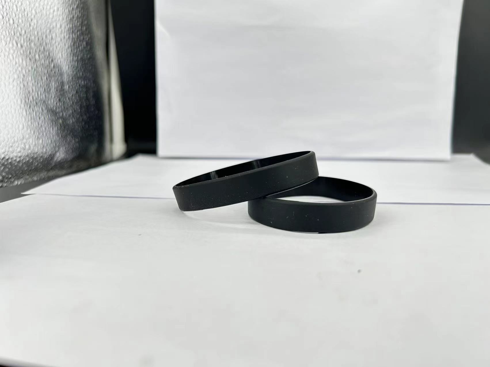 Custom Silicone Wristbands for Events with Concave Engraving and Printing - Model: 742767224477 - 图片 7