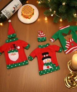 Alternative view of Christmas Tableware Set for Wine Bottle Decoration with Santa Claus - Model: 723686887800
