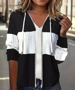 Alternative view of Women's Casual Hooded Jacket with Zipper for Autumn Winter Layers - Model: 828987308860